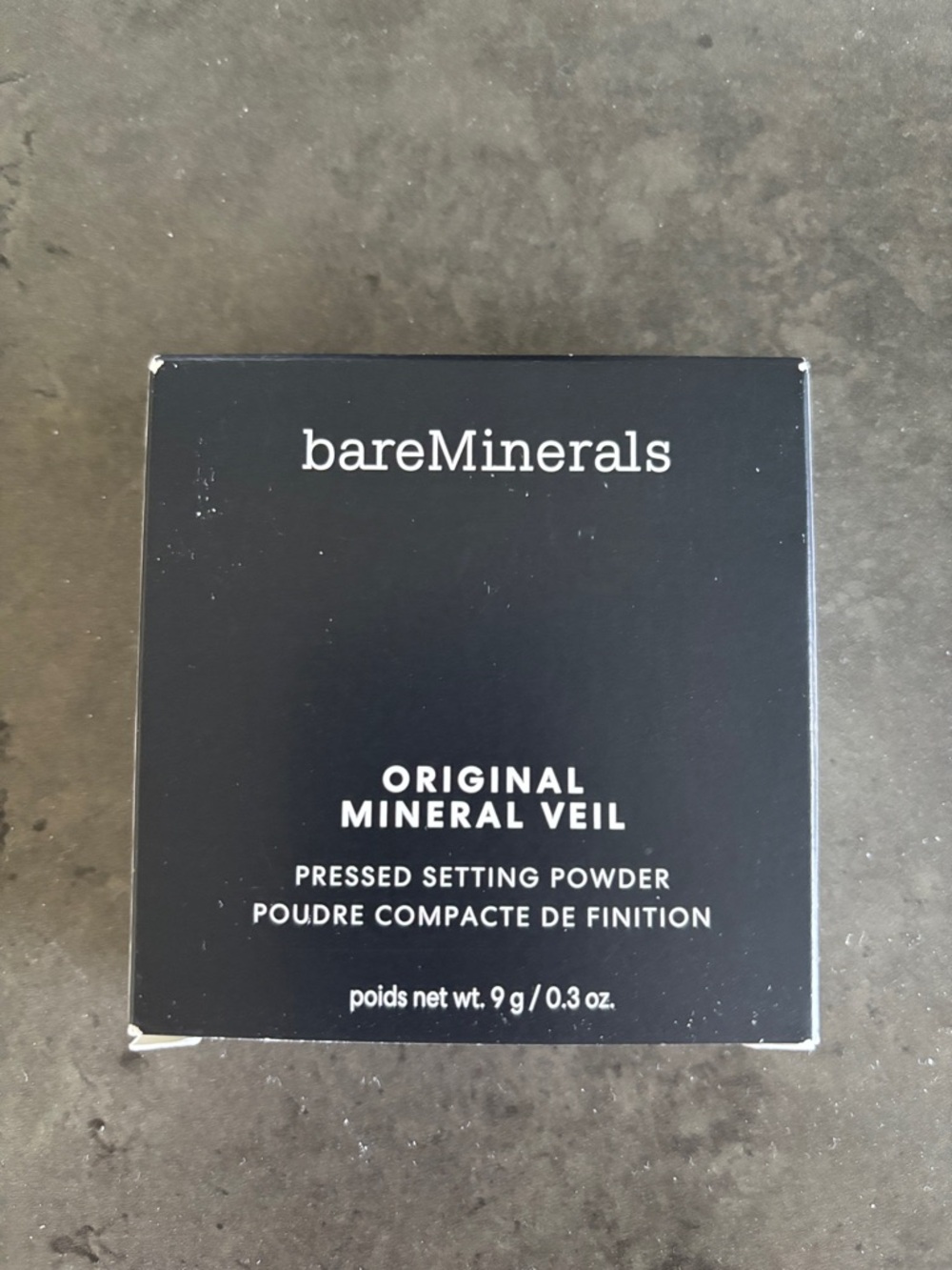 bareMinerals Black Original Mineral Veil Pressed Setting Powder Box